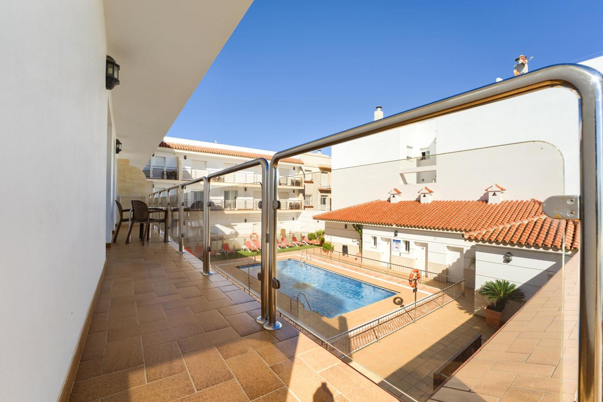 קוניל דה לה פרונטרה Hotel Apartamentos Loto Conil מראה חיצוני תמונה