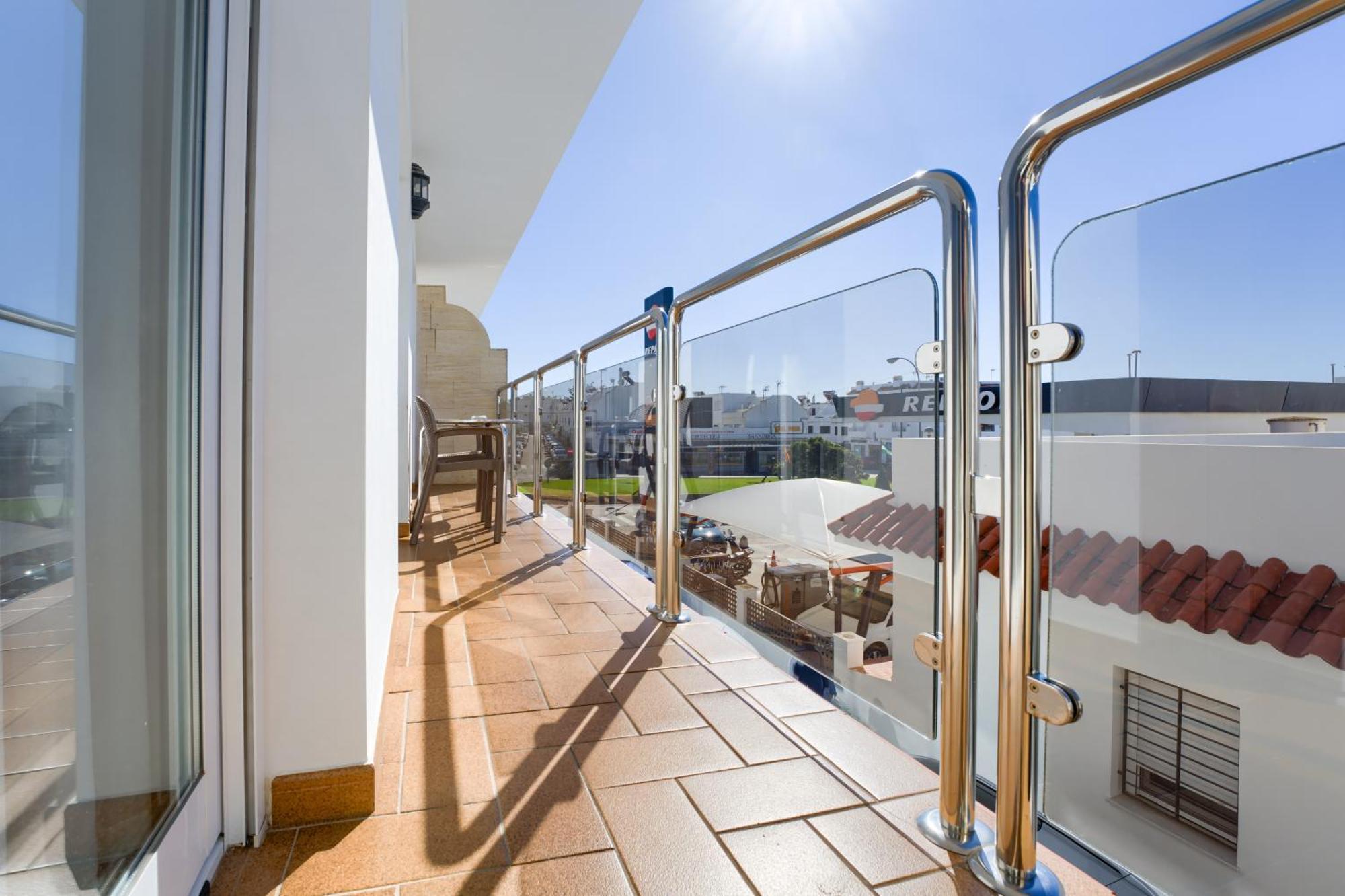 קוניל דה לה פרונטרה Hotel Apartamentos Loto Conil מראה חיצוני תמונה