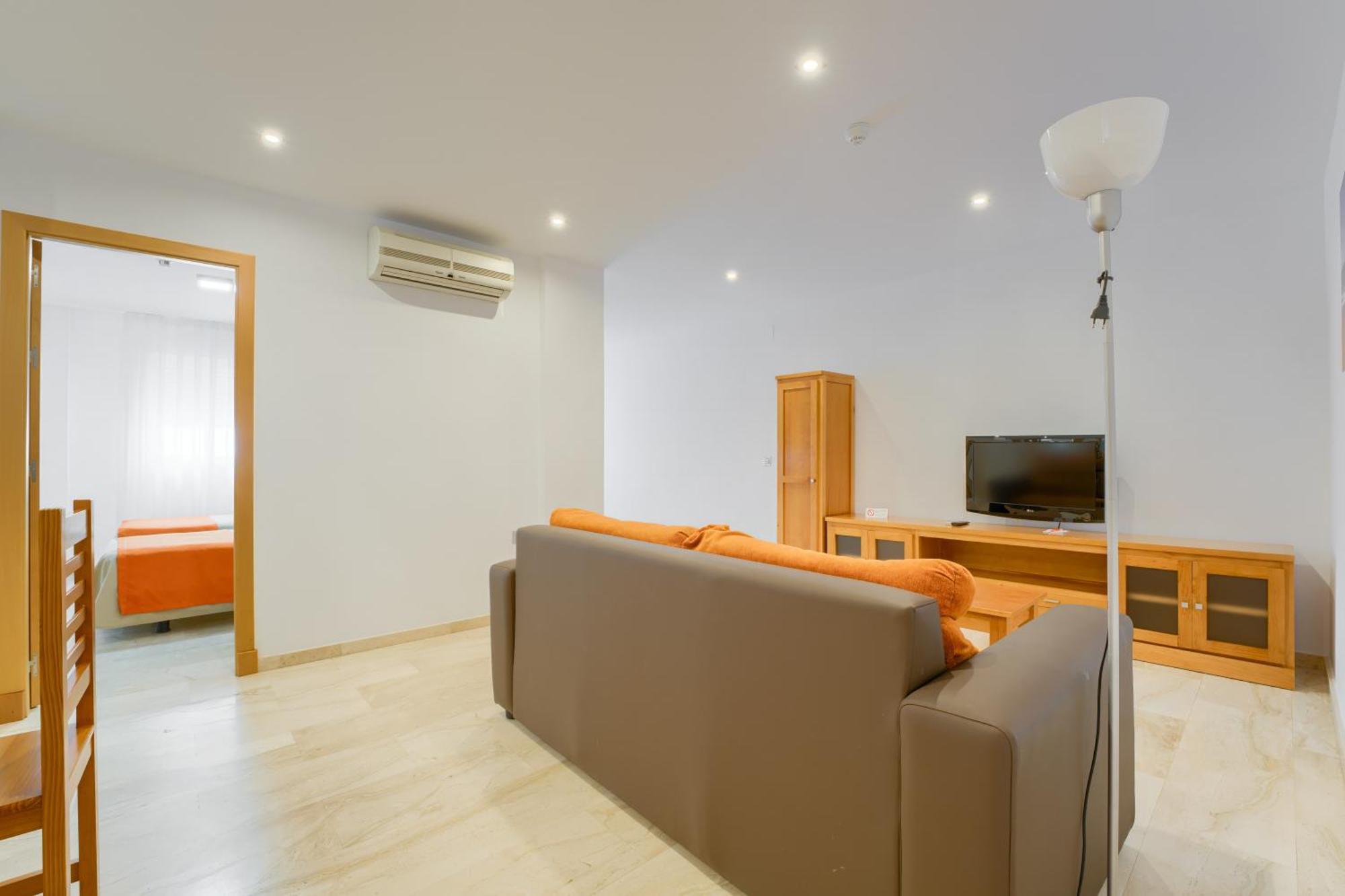 קוניל דה לה פרונטרה Hotel Apartamentos Loto Conil מראה חיצוני תמונה