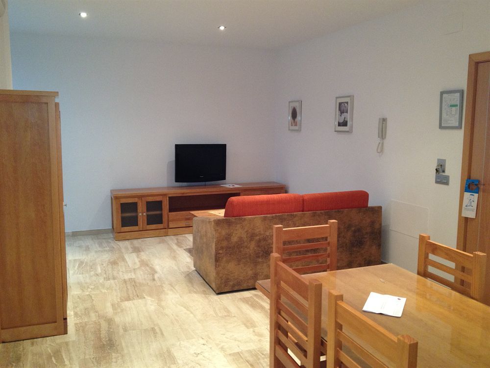 קוניל דה לה פרונטרה Hotel Apartamentos Loto Conil מראה חיצוני תמונה
